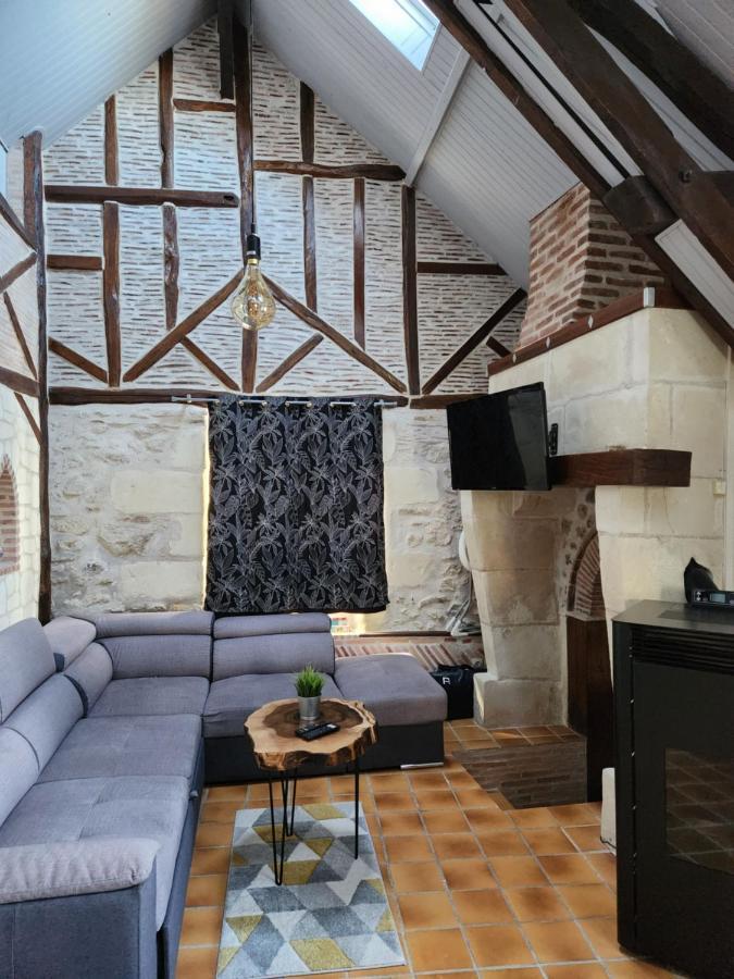 Gite De Charme Proche Loire A Velo Avec Jacuzzi Privatif Savonnières Exterior foto